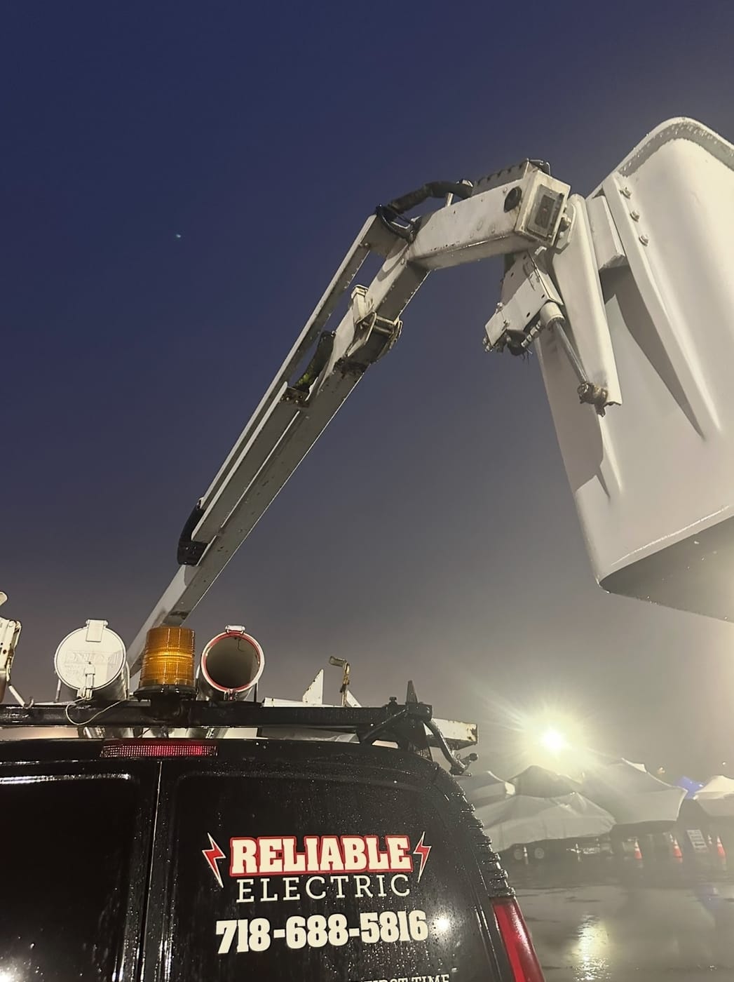 Reliable Electric bucket truck at work